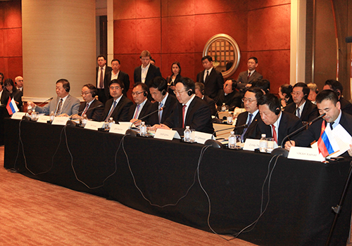 W020141224522372703940 贝斯特 - 全球最奢华的游戏平台